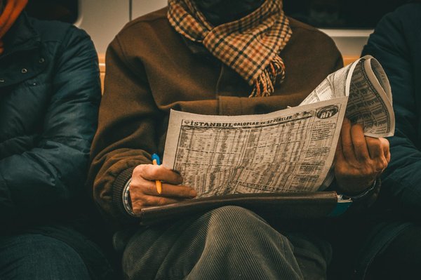 The Influence of Social Media on Team Cohesion in Professional Sports: An In-Depth Analysis